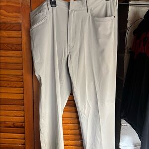 RLX Tailored Fit Performance Twill Pant Size 36W 32L Gray